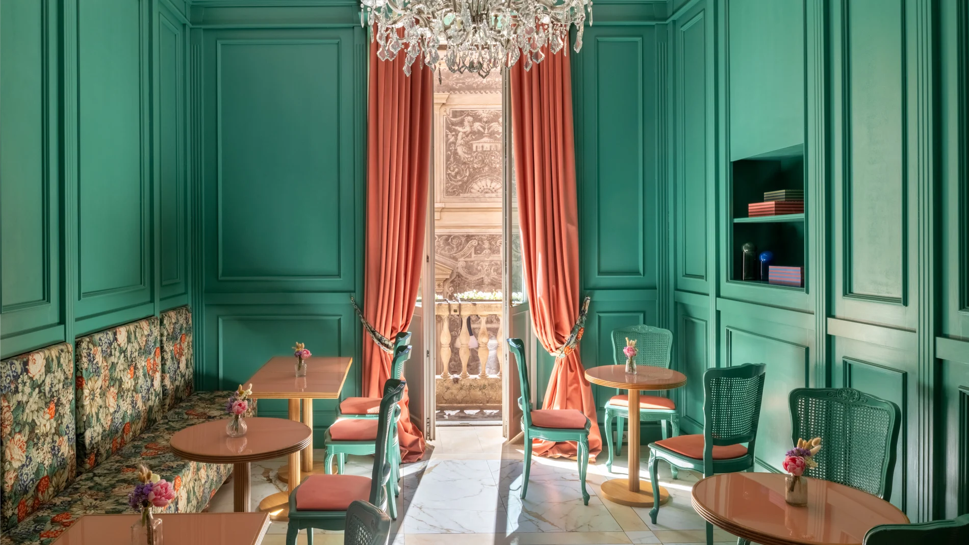 Refined breakfast lounge with designer furnishings and historic balcony in central Rome - Hotel City Palazzo dei Cardinali, BZAR hotels in Rome