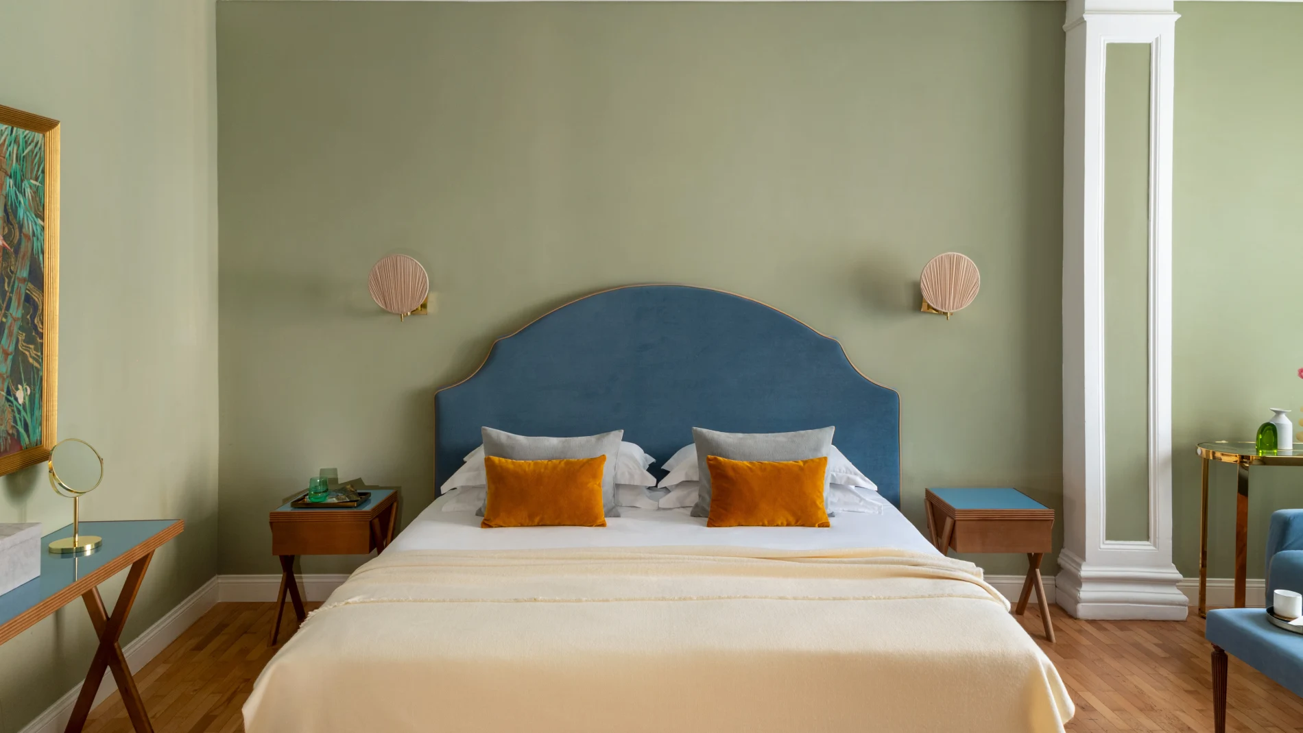 Elegant double room with blue headboard and refined interiors in the heart of Rome - Hotel City Palazzo dei Cardinali, BZAR hotels in Rome