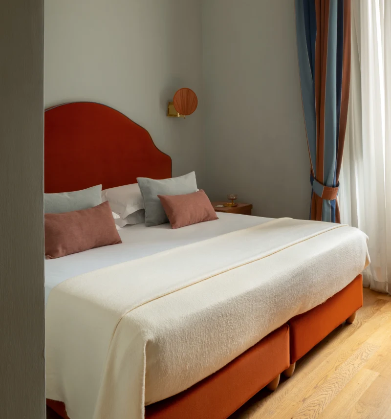 Elegant double room with blue headboard, natural light and contemporary comforts near Piazza di Spagna in Rome - Hotel City Palazzo dei Cardinali, BZAR hotels in Rome